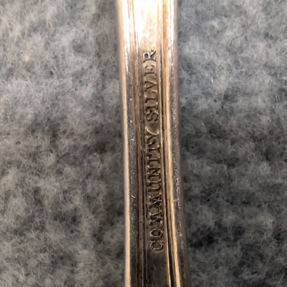 1890-1910's Community Silver Serving Spoon Ornate Filigree Decorative‎ Handle - Picture 5 of 7